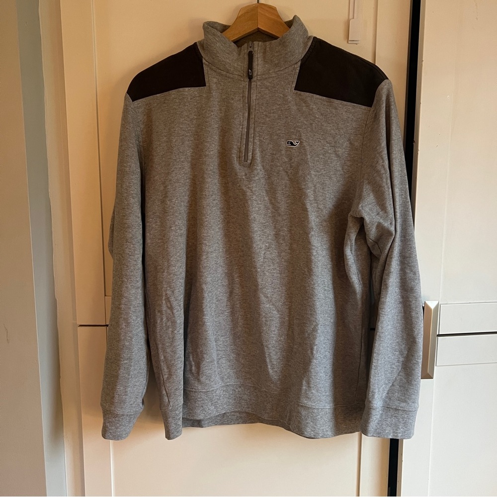VINEYARD VINES Men’s 1/4 Zip Light Gray & Dark Gray Corduroy Sweatshirt